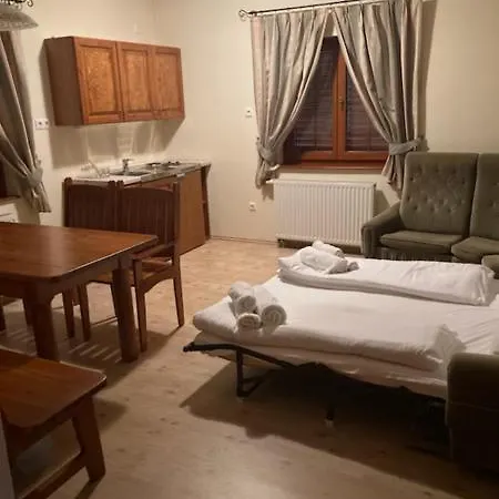 Wildente Vadaszhaz Apartmanhotel Tamási